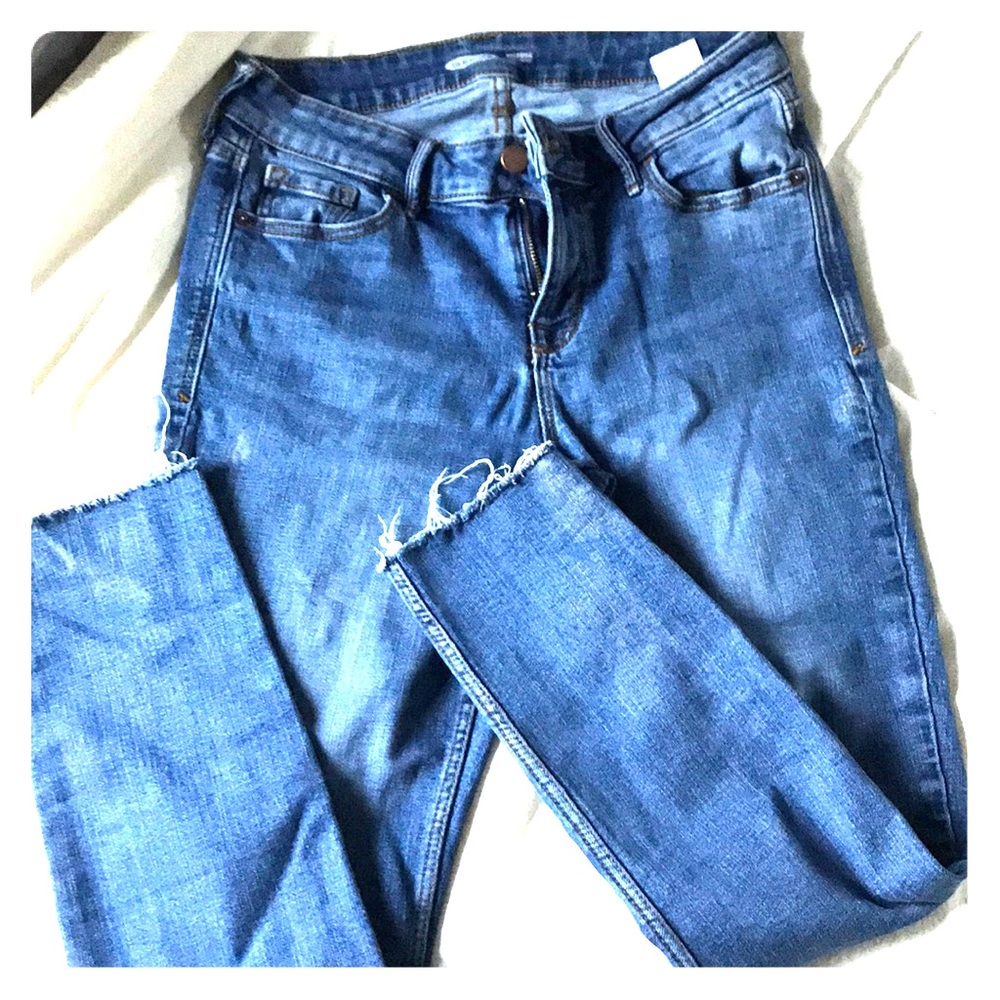 Old Navy Rockstar Super Skinny Ankle Jean